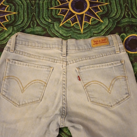 Levi's 524 Skinny Size 7 Light Wash Women's - Picture 3 of 7